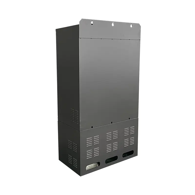 اینورتر صنعتی در محیط کارخانه با سیستم کنترل خودکار