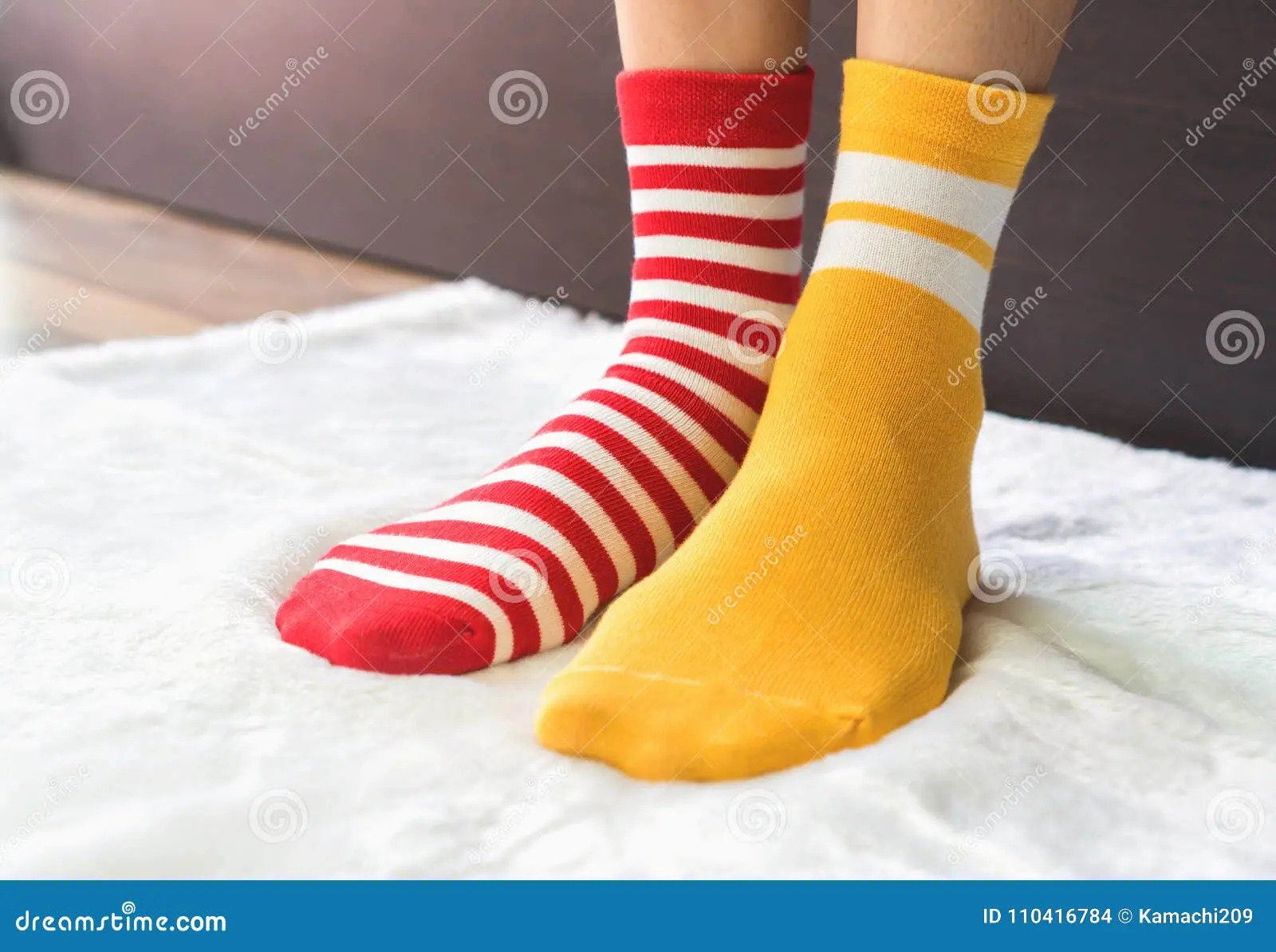 بهترین جوراب زمستانی؛ نکات خرید و انتخاب هوشمندانه