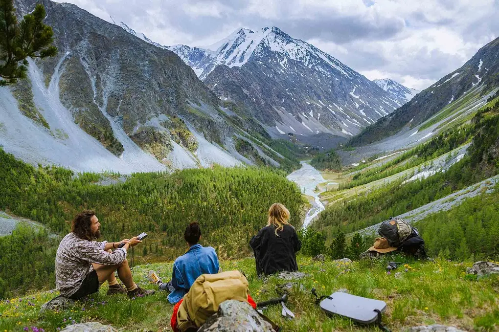 گردشگری خارجی چگونه درآمد ارزی ایجاد می‌کند؛ راهنمای ساده برای شروع